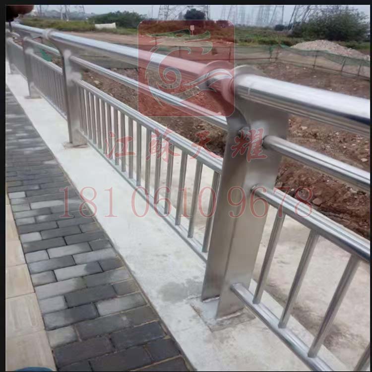 贈(zèng)送安裝-贈(zèng)送運(yùn)輸-不銹鋼景觀(guān)護(hù)欄