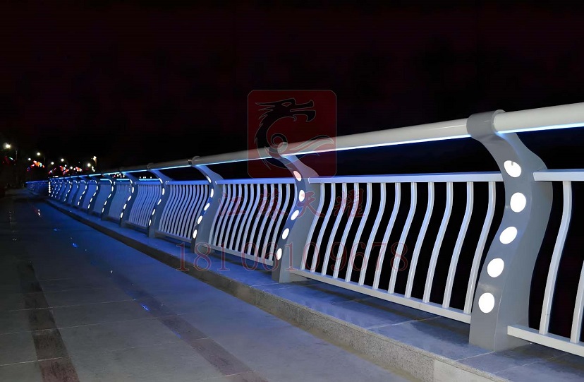 燈光景觀(guān)護(hù)欄